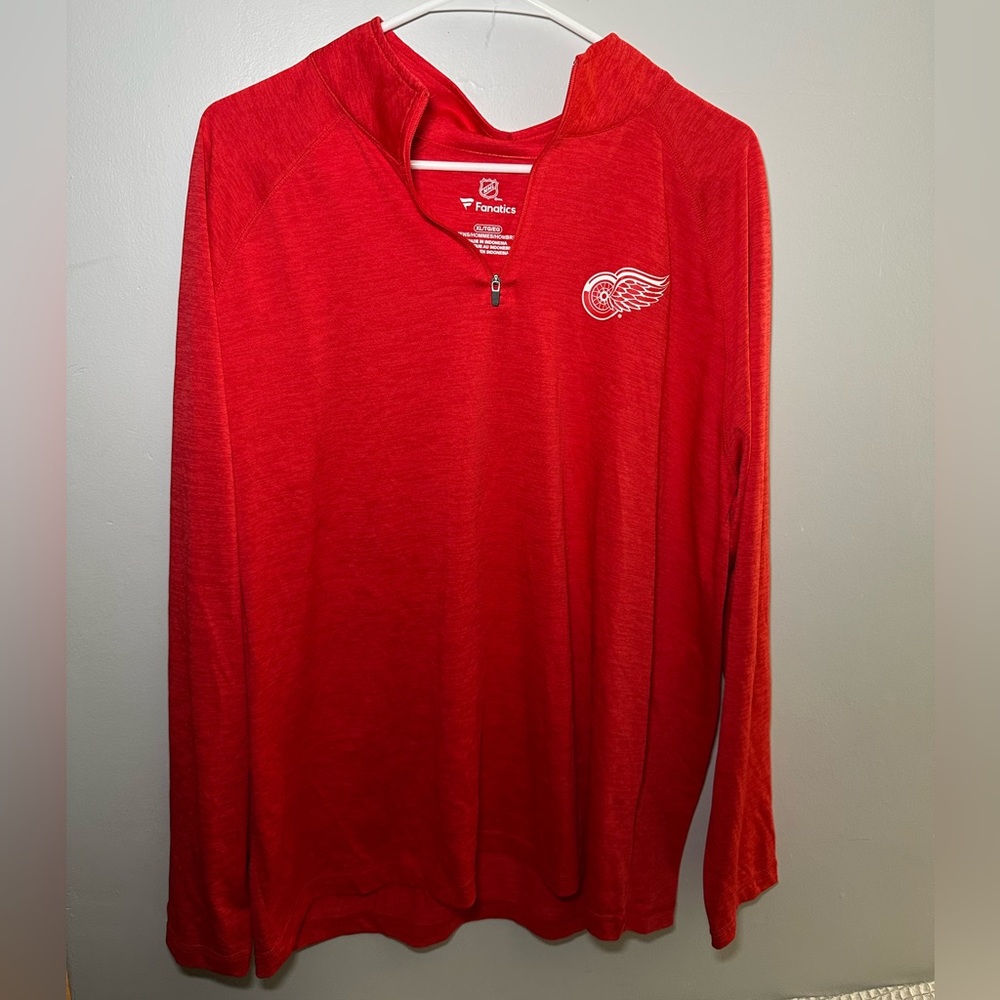 RED WINGS Fanatics NHL Red Pullover